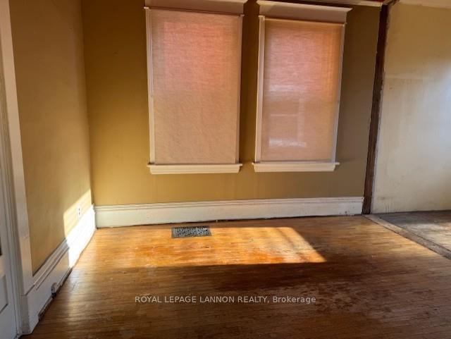 Photo 10 of 136 Dease Street, Thunder Bay, East End — HOMEH
