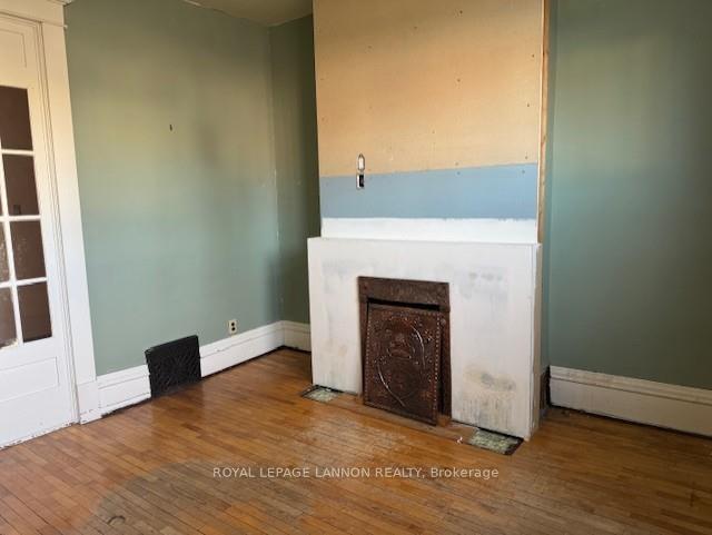 Photo 16 of 136 Dease Street, Thunder Bay, East End — HOMEH