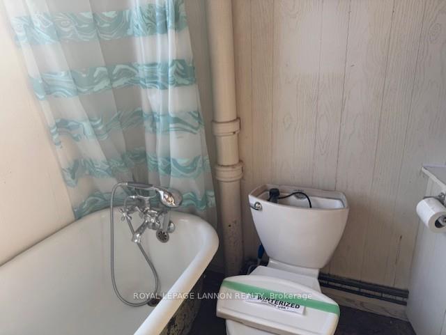 Photo 18 of 136 Dease Street, Thunder Bay, East End — HOMEH