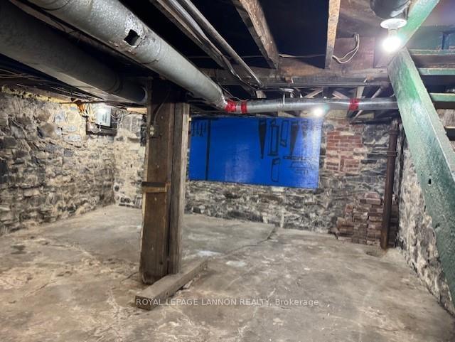 Photo 20 of 136 Dease Street, Thunder Bay, East End — HOMEH