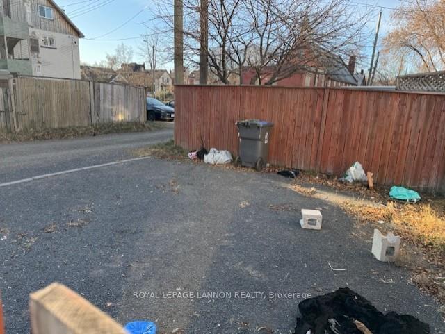 Photo 24 of 136 Dease Street, Thunder Bay, East End — HOMEH