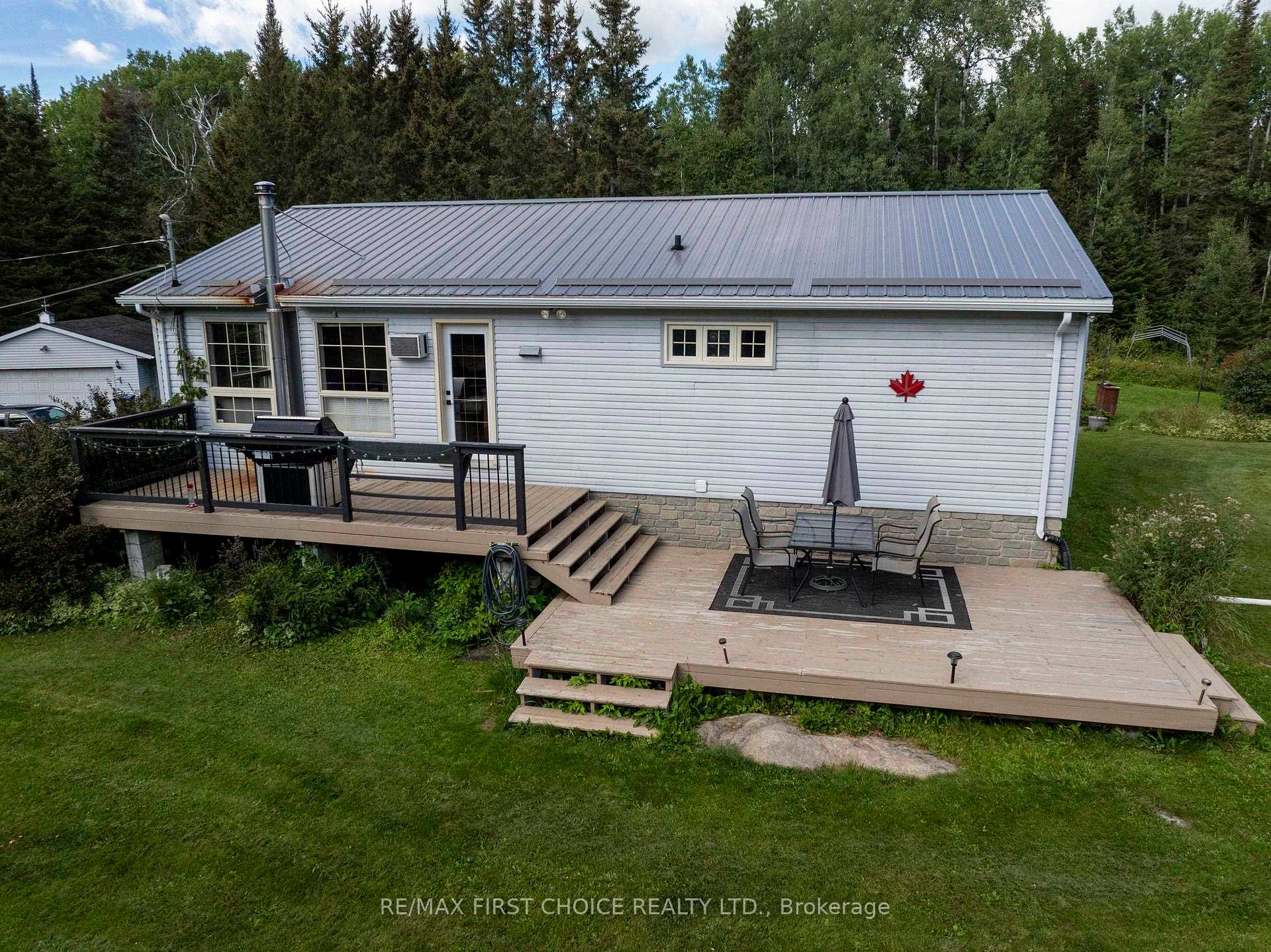 Photo 12 of 230 Gus Wouri Road, Thunder Bay, McIntyre North — HOMEH