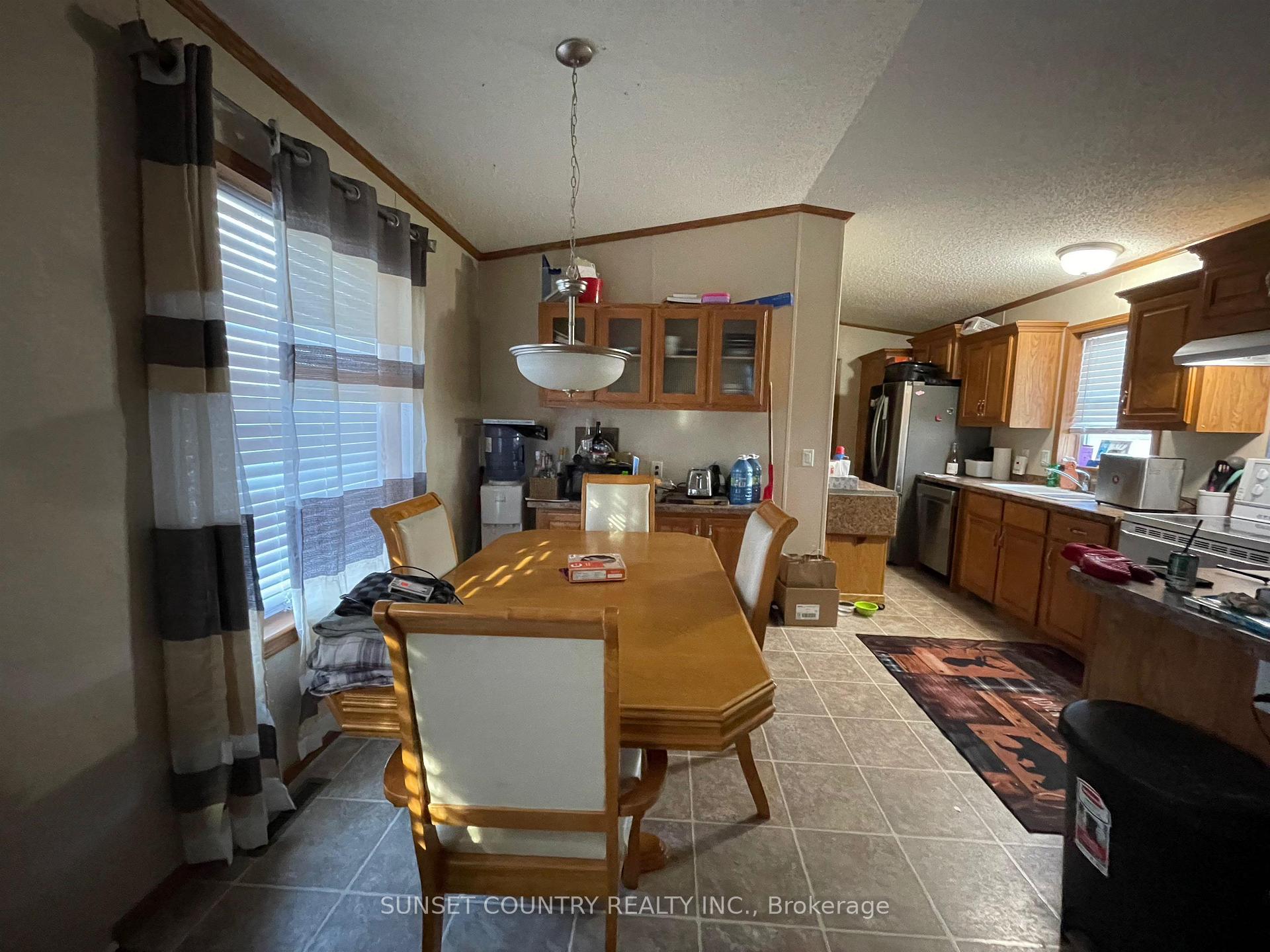 Photo 5 of Unit #17, 638 McGogy Road, Kenora Remote Area, Oxdrift — HOMEH