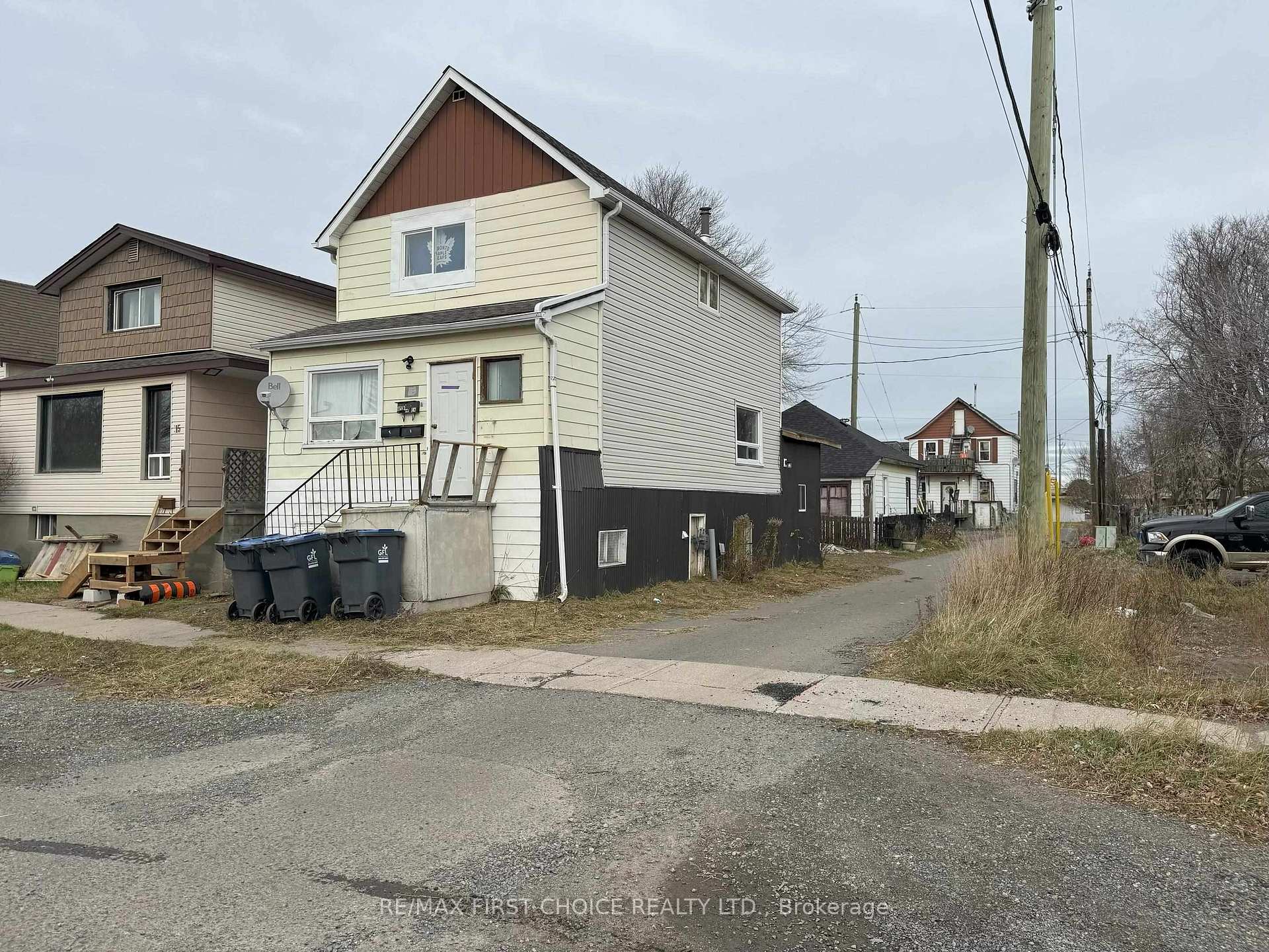 Photo 1 of 113 Robertson Street, Thunder Bay, East End — HOMEH