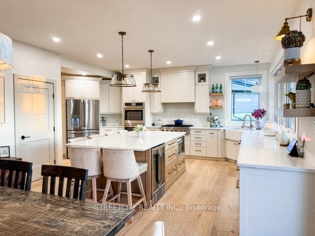 Photo 10 of 2105 Foothill Drive, Thunder Bay, Mountain Road — HOMEH