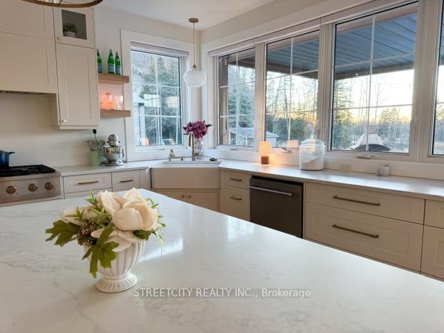 Photo 13 of 2105 Foothill Drive, Thunder Bay, Mountain Road — HOMEH