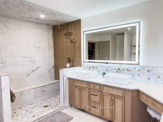 Photo 16 of 2105 Foothill Drive, Thunder Bay, Mountain Road — HOMEH