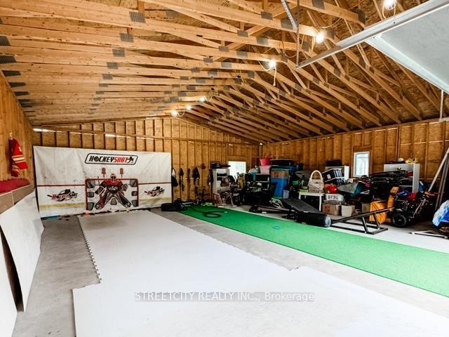 Photo 32 of 2105 Foothill Drive, Thunder Bay, Mountain Road — HOMEH