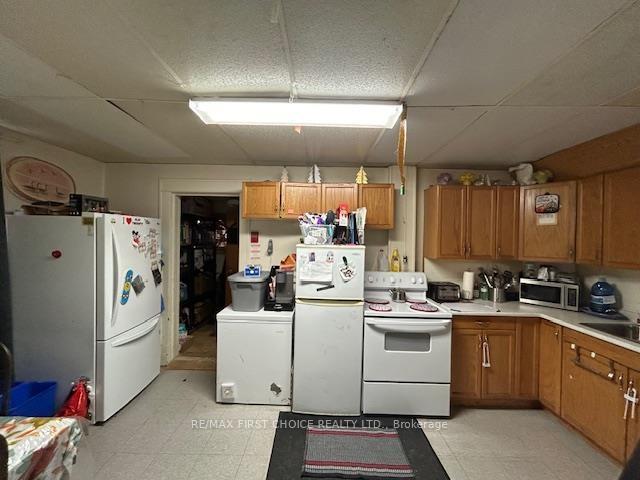 Photo 2 of 627 Vickers Street S, Thunder Bay, Hyde Park — HOMEH
