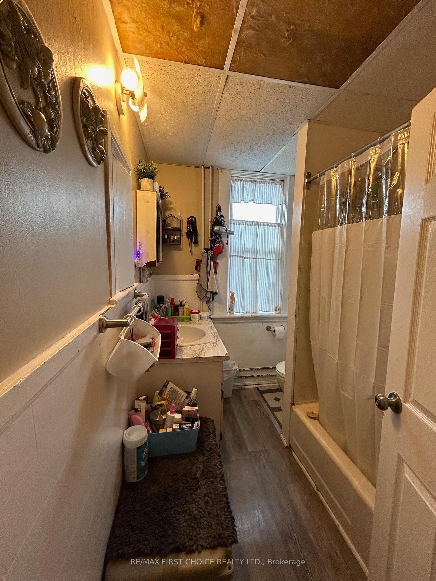 Photo 18 of 627 Vickers Street S, Thunder Bay, Hyde Park — HOMEH
