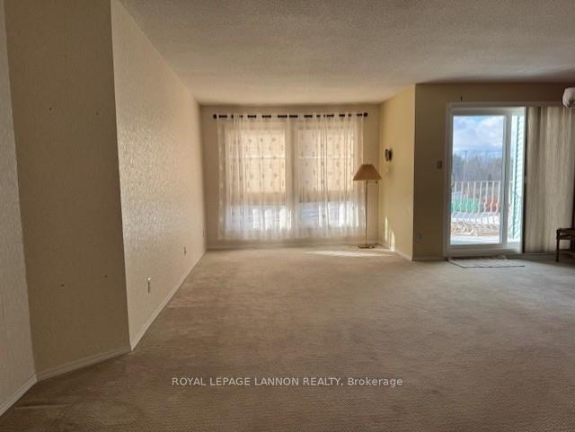 Photo 3 of Unit 401, 800 Gordon Street, Thunder Bay, Westfort — HOMEH