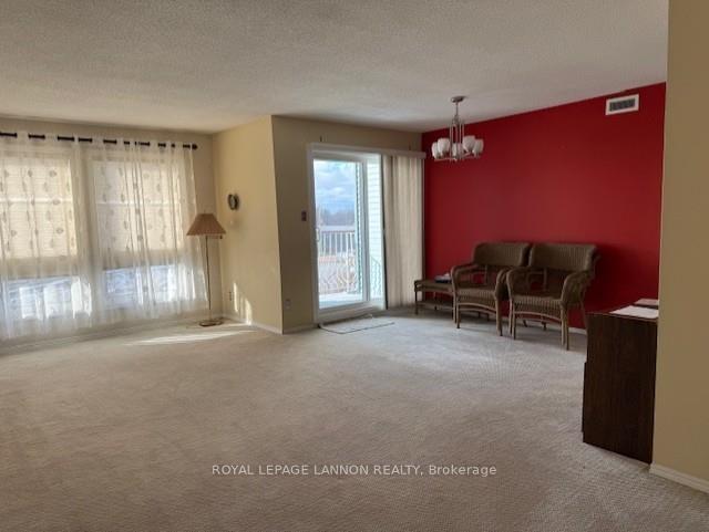 Photo 4 of Unit 401, 800 Gordon Street, Thunder Bay, Westfort — HOMEH