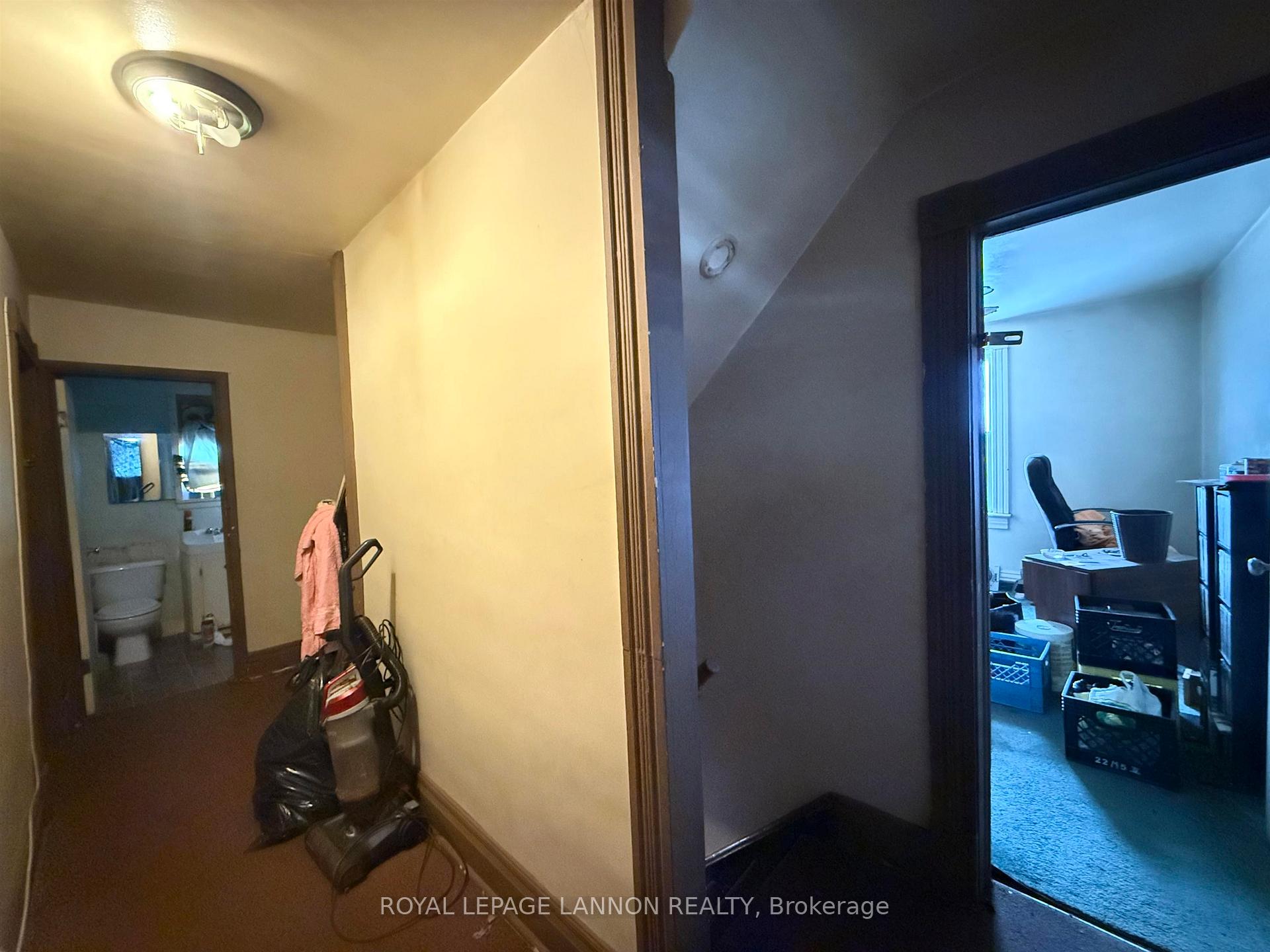 Photo 21 of 327 Robertson Street, Thunder Bay, East End — HOMEH