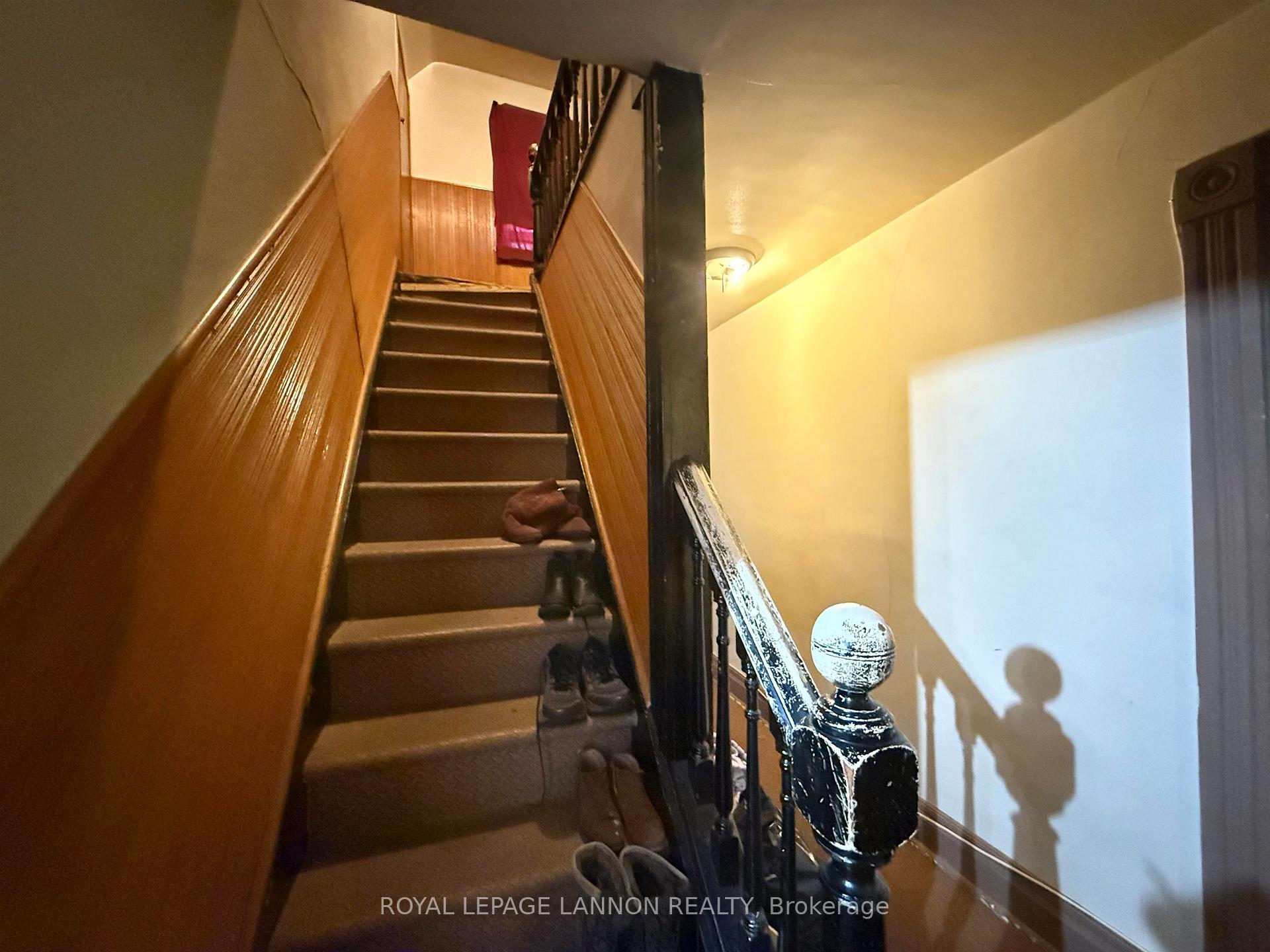 Photo 30 of 327 Robertson Street, Thunder Bay, East End — HOMEH