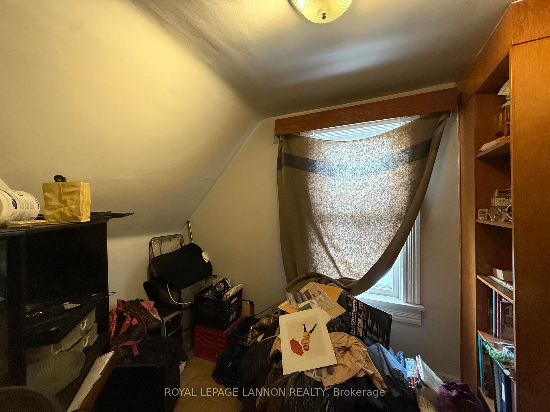 Photo 34 of 327 Robertson Street, Thunder Bay, East End — HOMEH