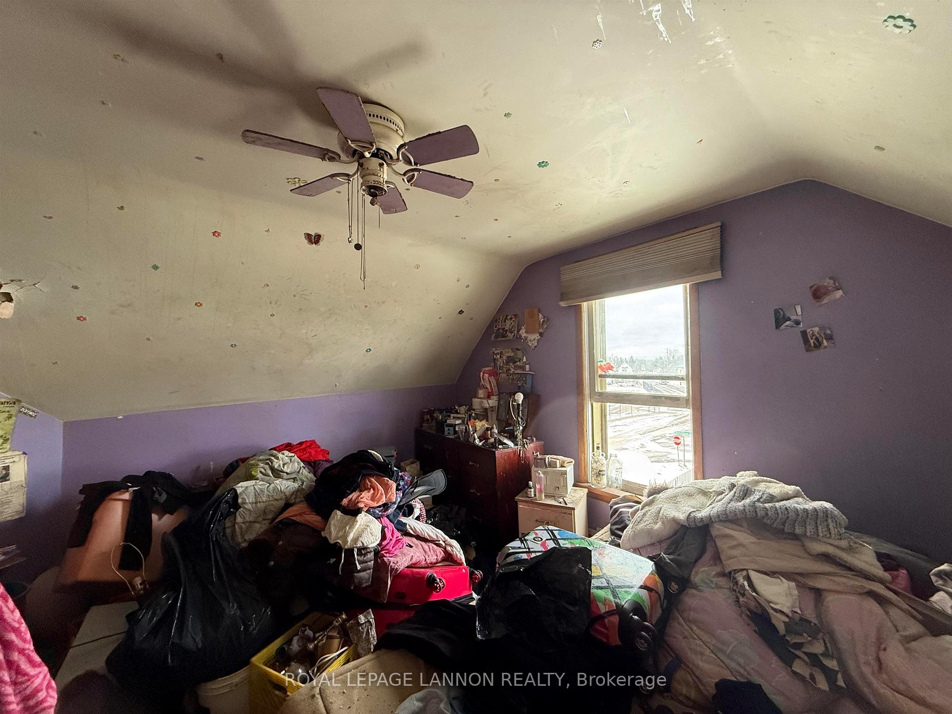 Photo 36 of 327 Robertson Street, Thunder Bay, East End — HOMEH