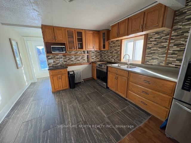 Photo 10 of 59 Ontario Street, Thunder Bay, Court / Cumberland — HOMEH