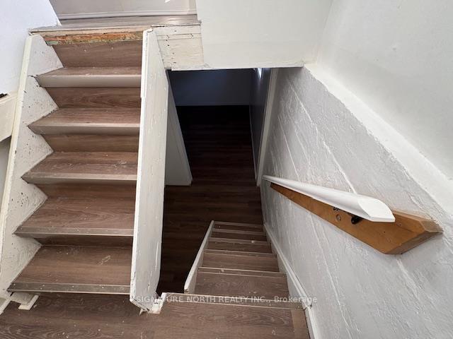 Photo 17 of 59 Ontario Street, Thunder Bay, Court / Cumberland — HOMEH