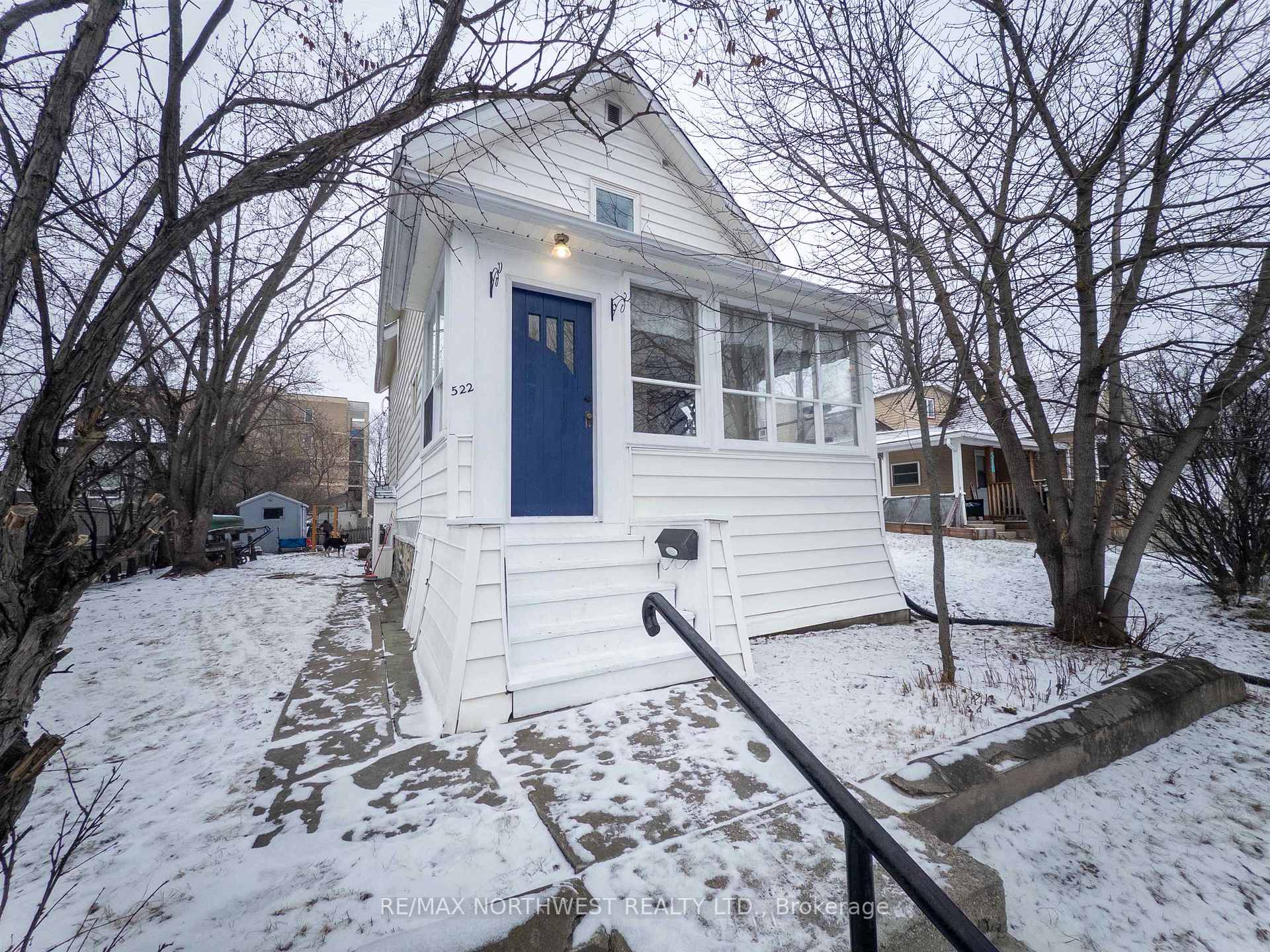 Photo 4 of 522 Third Avenue South, Kenora, Lakeside — HOMEH