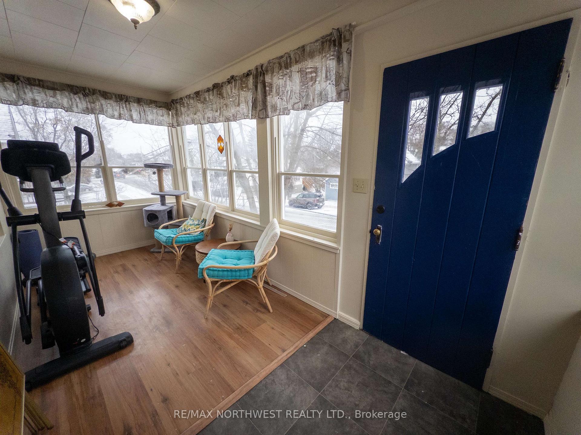 Photo 9 of 522 Third Avenue South, Kenora, Lakeside — HOMEH
