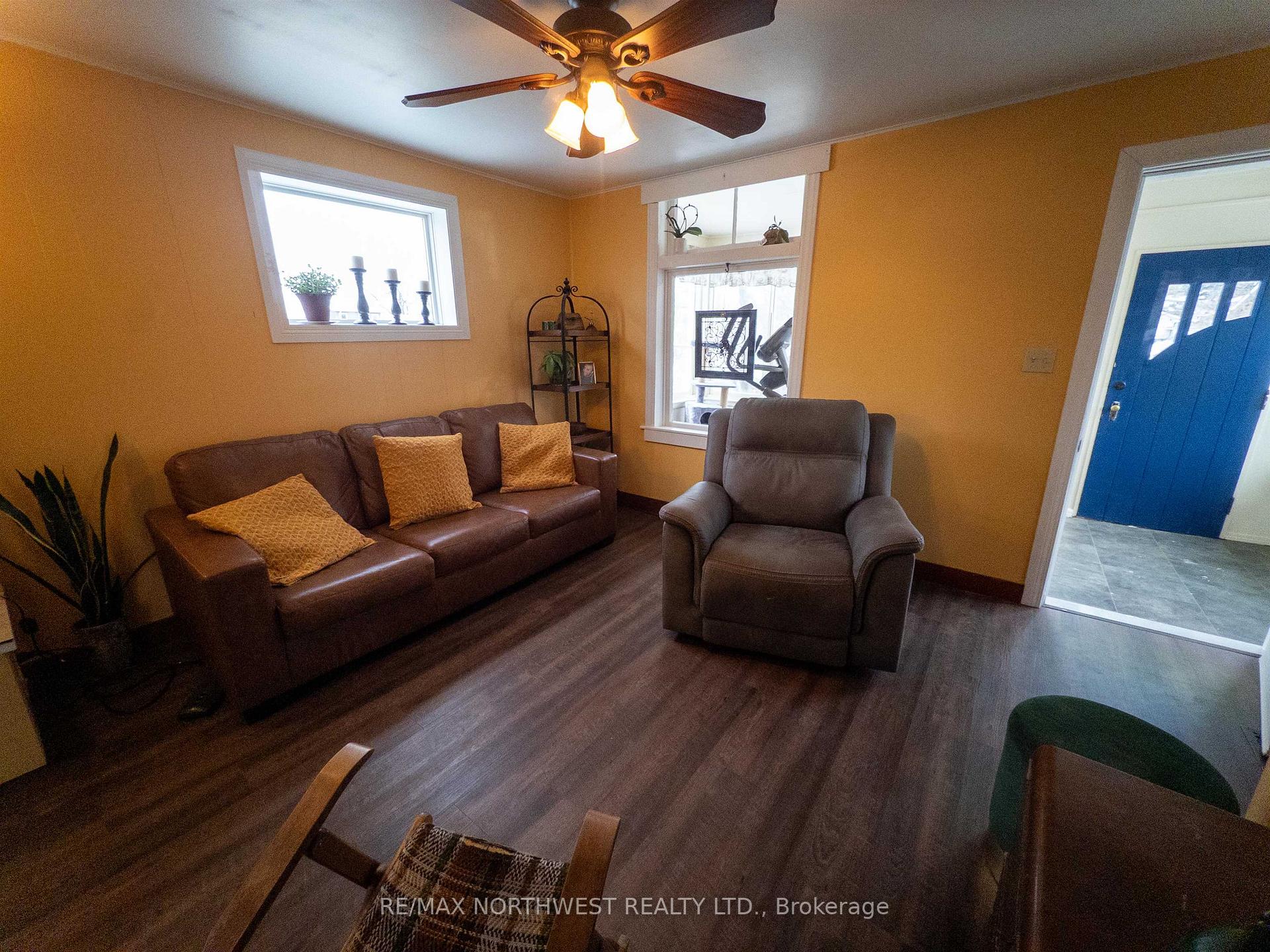 Photo 13 of 522 Third Avenue South, Kenora, Lakeside — HOMEH