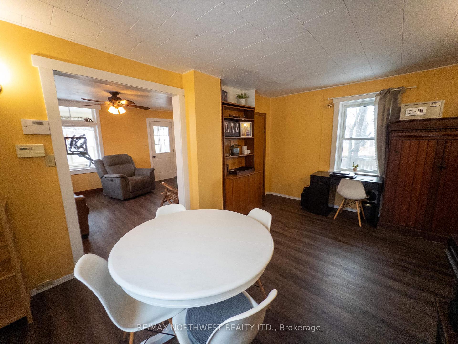 Photo 18 of 522 Third Avenue South, Kenora, Lakeside — HOMEH