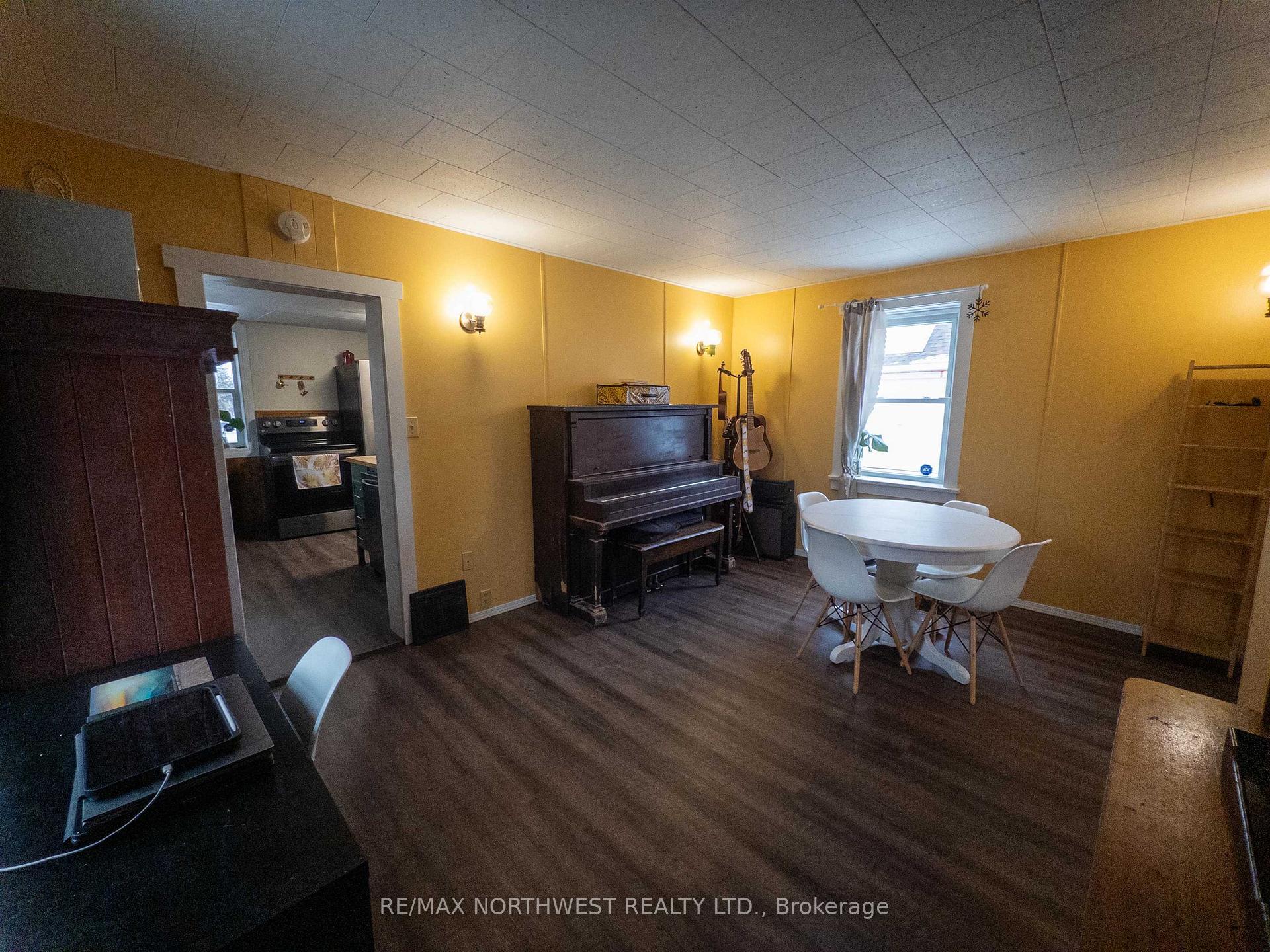 Photo 19 of 522 Third Avenue South, Kenora, Lakeside — HOMEH