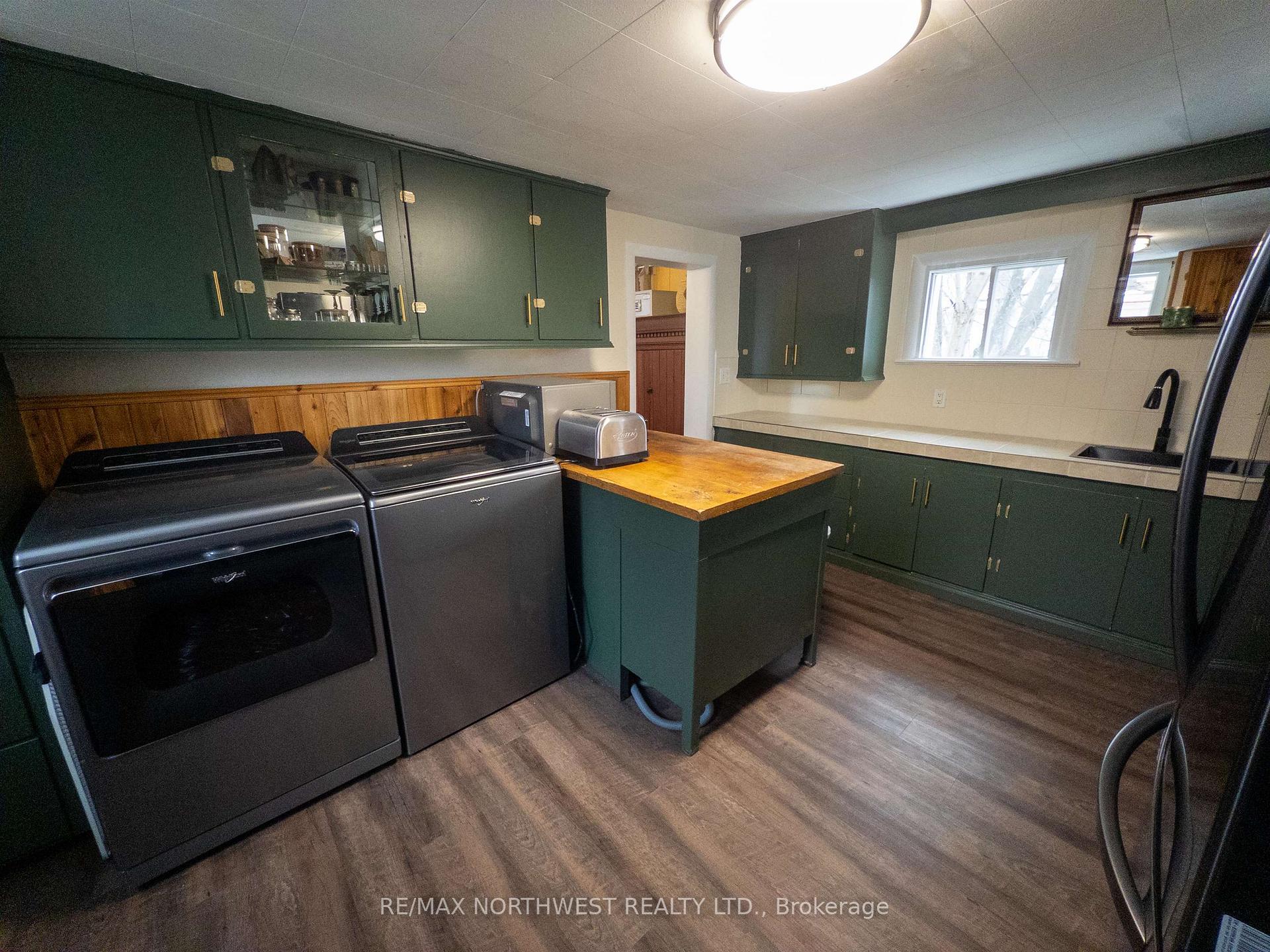 Photo 22 of 522 Third Avenue South, Kenora, Lakeside — HOMEH