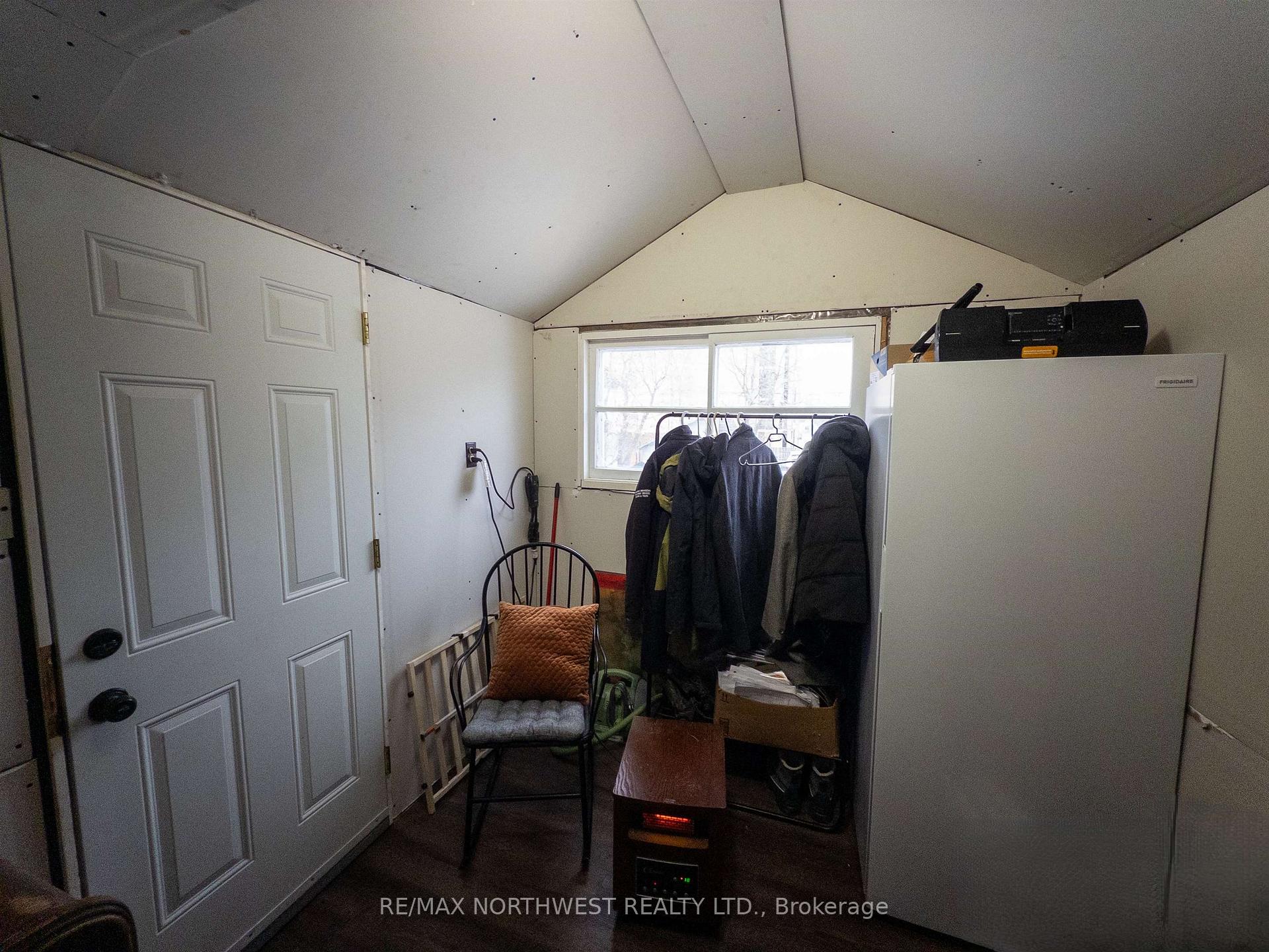 Photo 24 of 522 Third Avenue South, Kenora, Lakeside — HOMEH