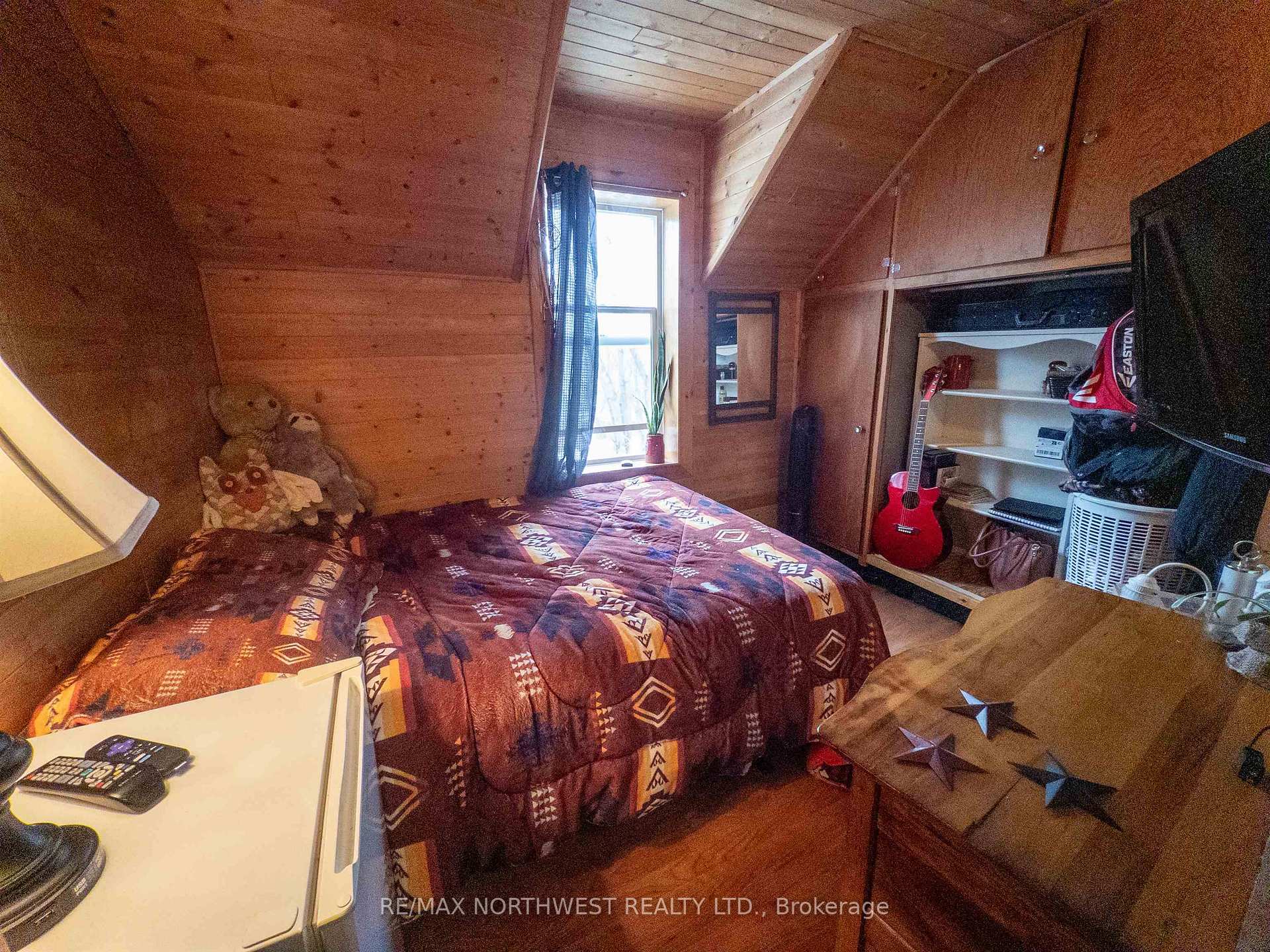 Photo 32 of 522 Third Avenue South, Kenora, Lakeside — HOMEH