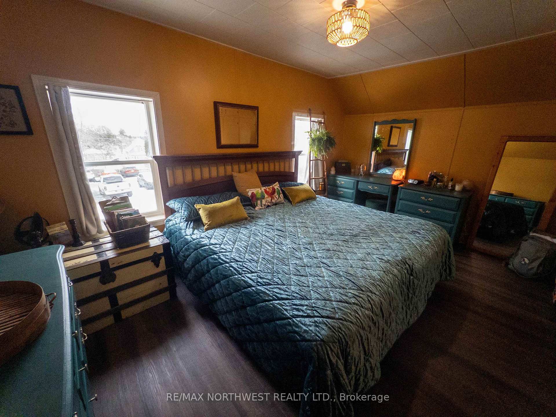 Photo 34 of 522 Third Avenue South, Kenora, Lakeside — HOMEH