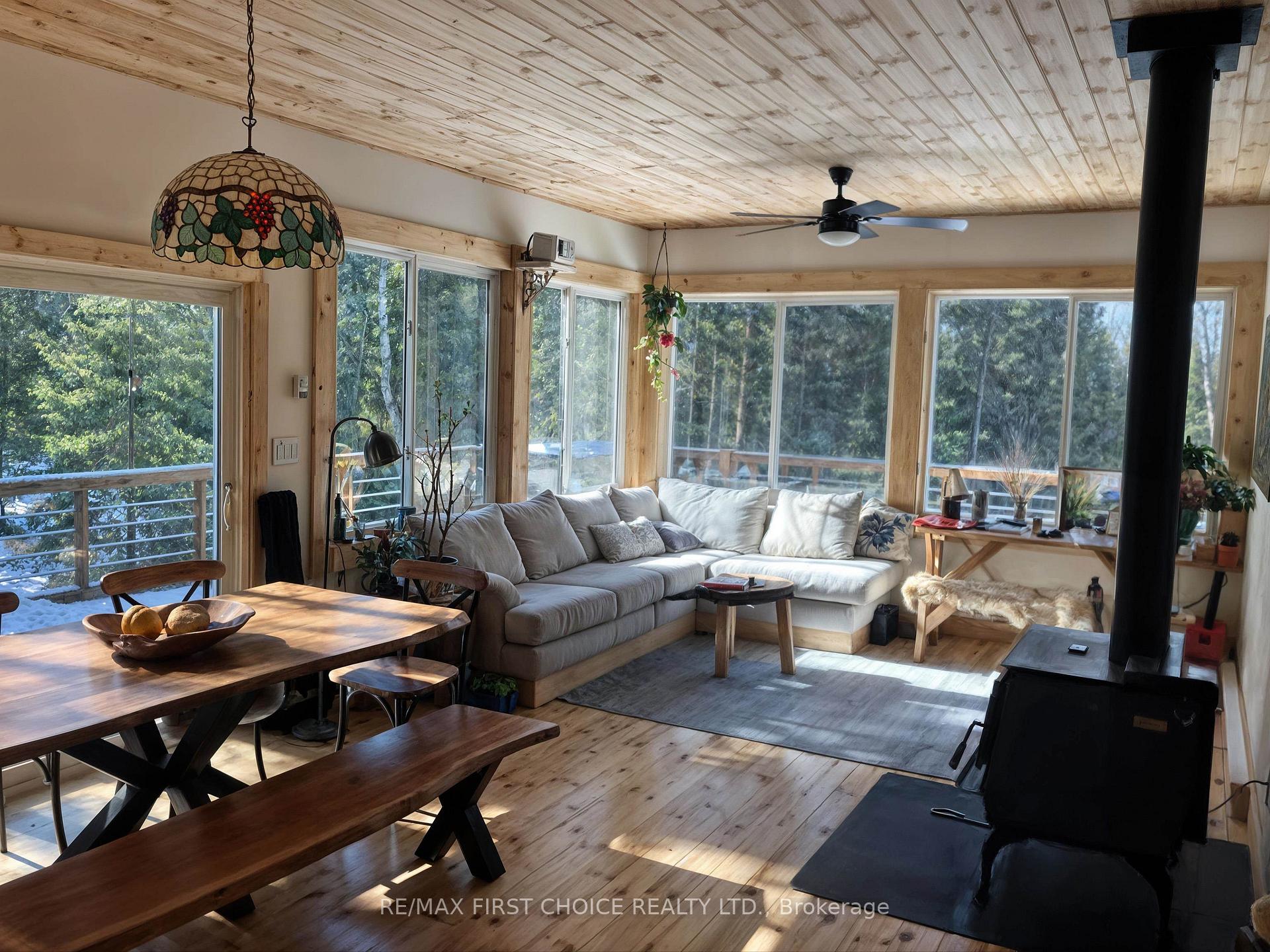 Photo 9 of 1 Gunn Lake Road, Kenora Remote Area, Minaki-Winnepeg River — HOMEH