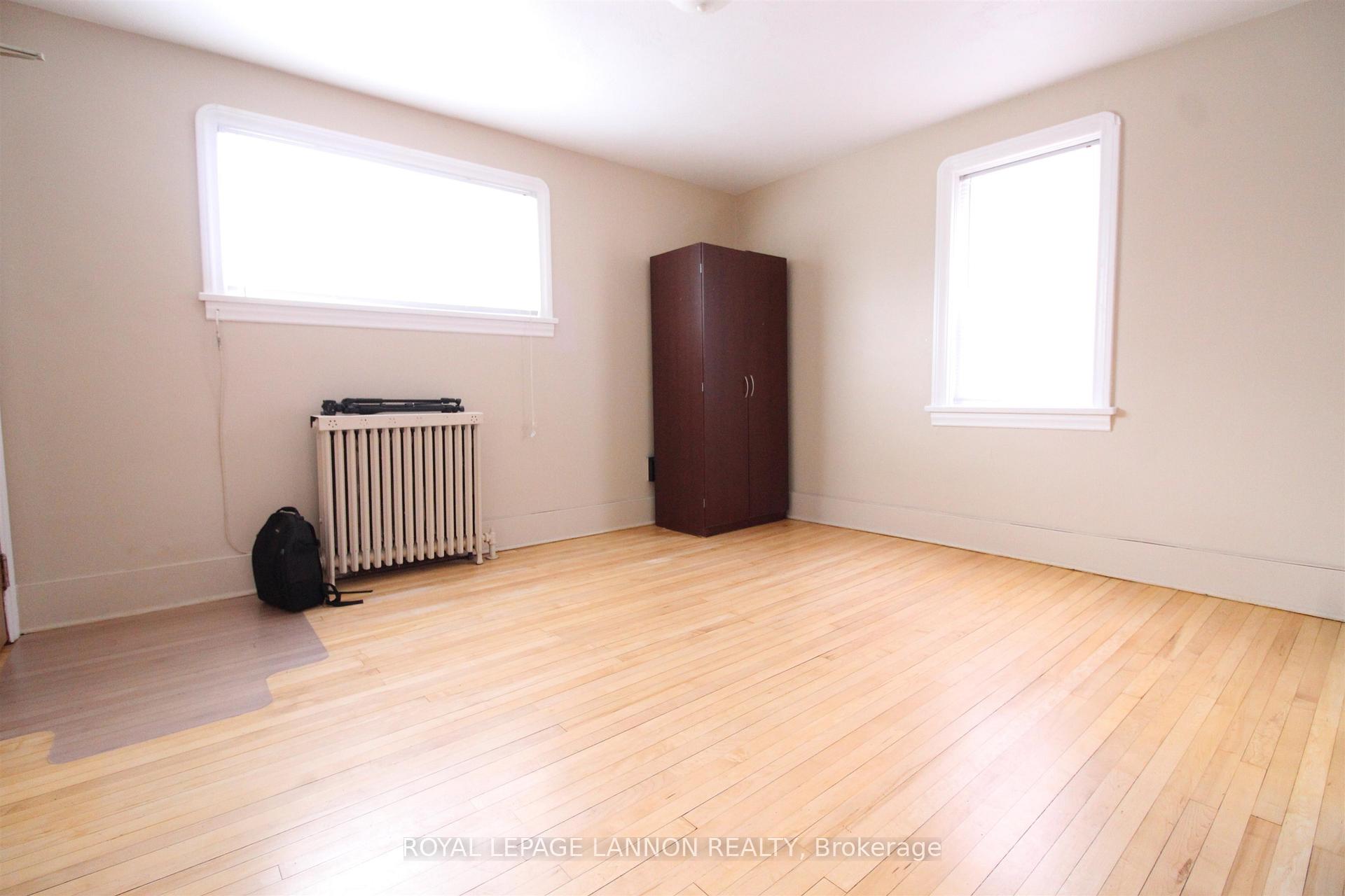 Photo 15 of 50 Ontario Street, Thunder Bay, Court / Cumberland — HOMEH