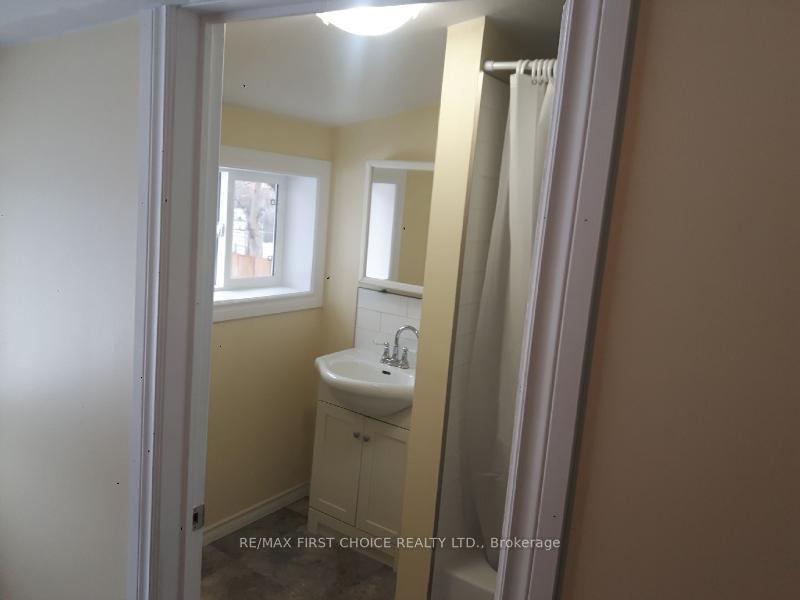 Photo 5 of 166 Secord Street, Thunder Bay, Court / Cumberland — HOMEH
