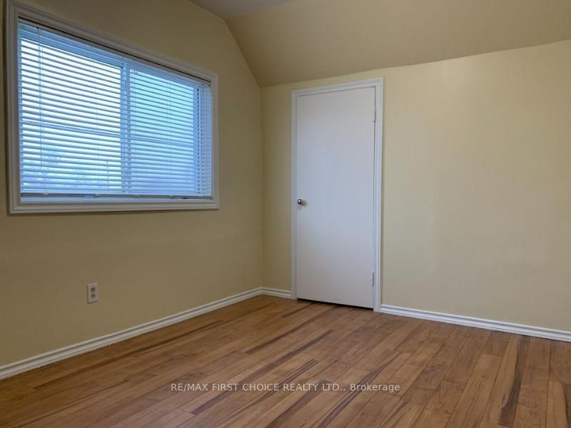 Photo 6 of 166 Secord Street, Thunder Bay, Court / Cumberland — HOMEH