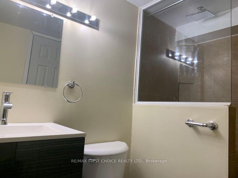 Photo 11 of 166 Secord Street, Thunder Bay, Court / Cumberland — HOMEH