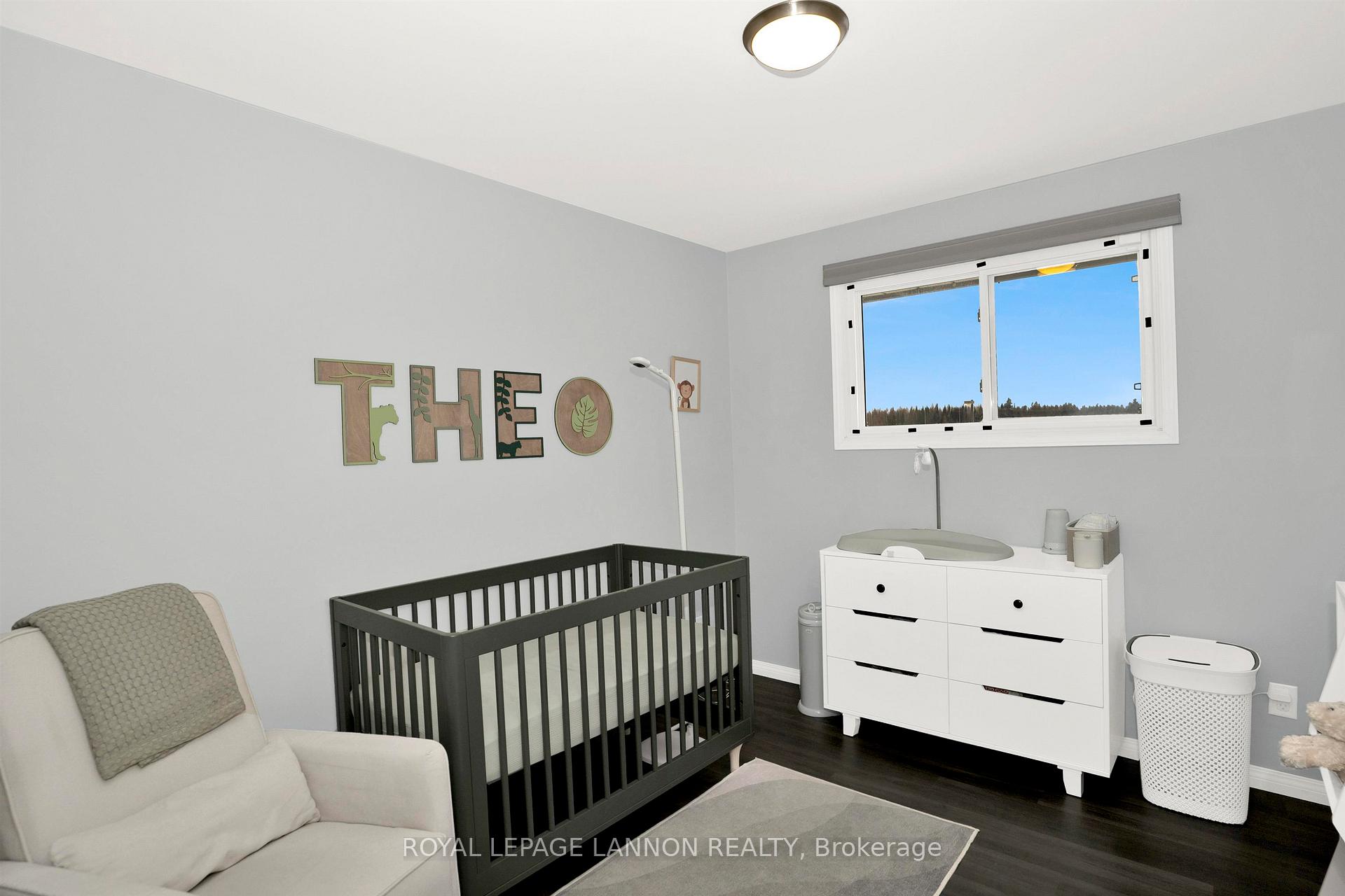 Photo 19 of 582 Dalhousie Drive, Thunder Bay, Northwood Park — HOMEH