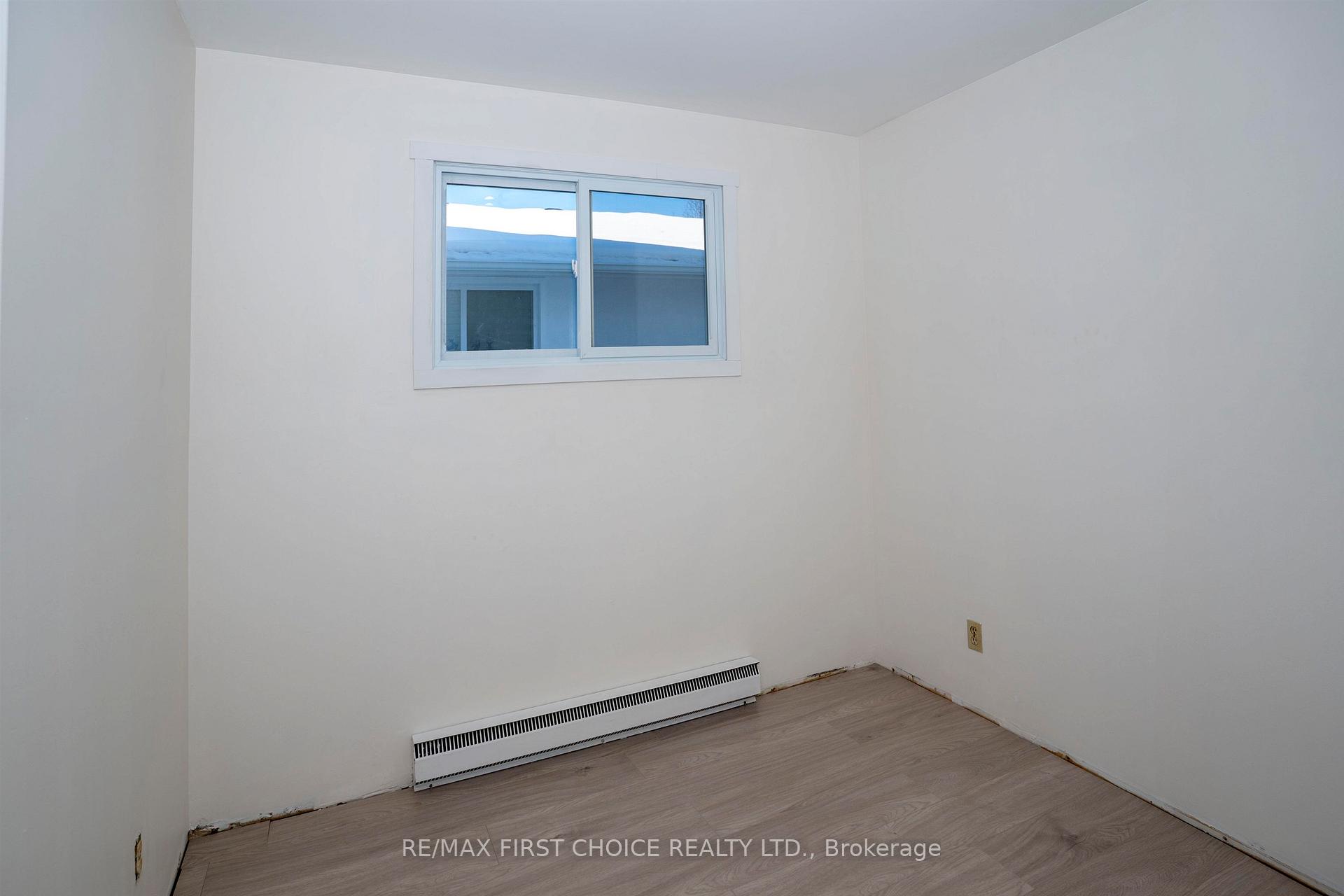 Photo 9 of 137 Huron Crescent, Thunder Bay, Shuniah — HOMEH
