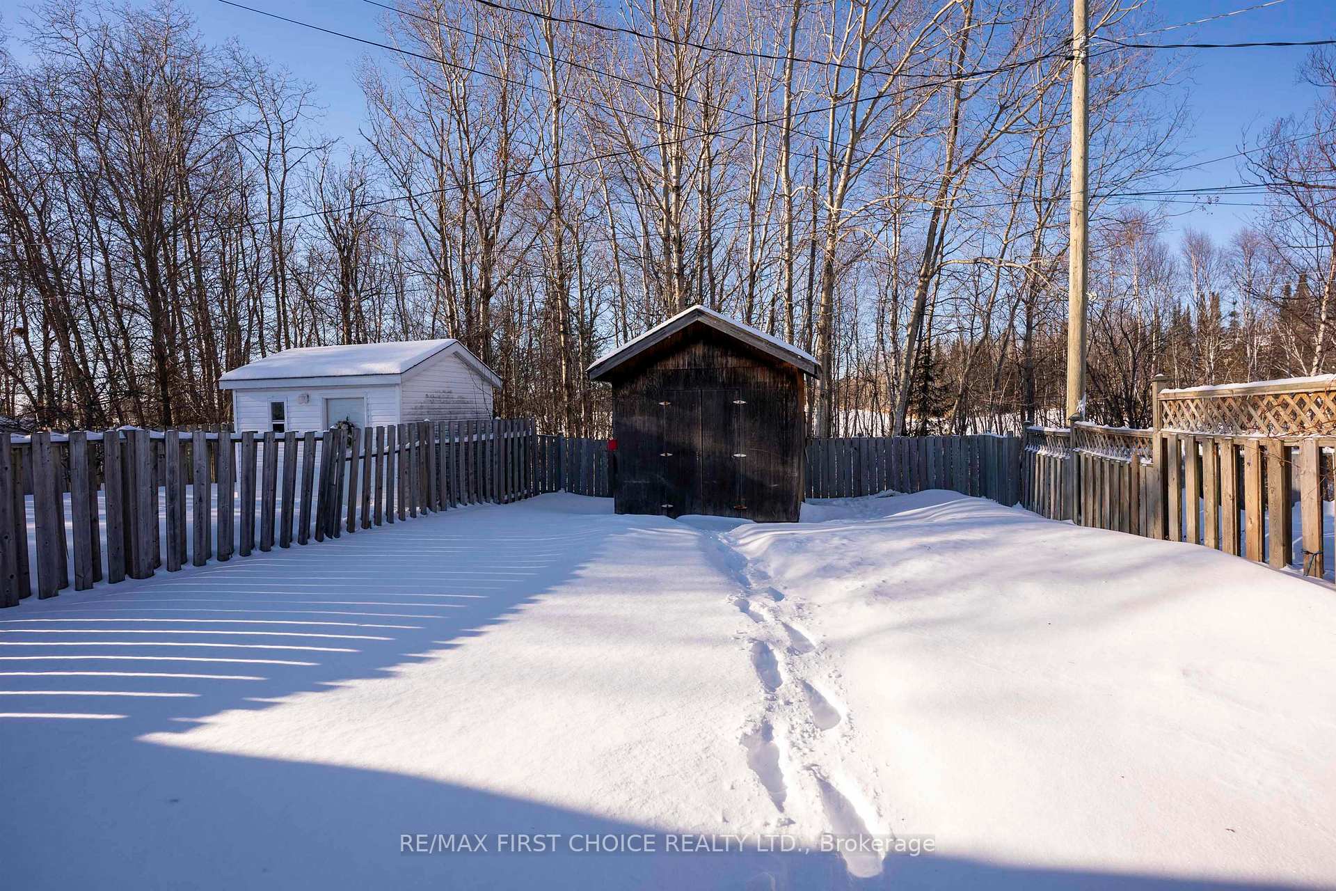 Photo 25 of 137 Huron Crescent, Thunder Bay, Shuniah — HOMEH