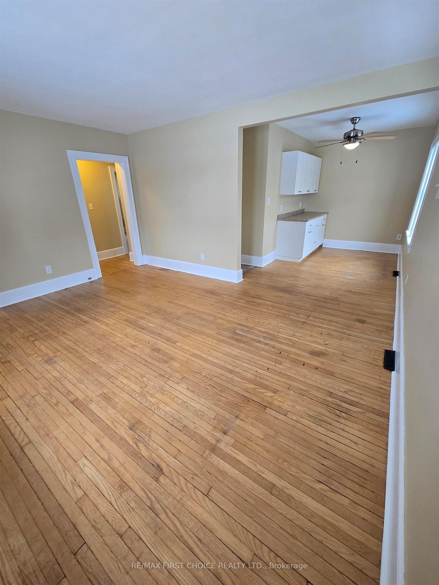 Photo 11 of 439 Syndicate Avenue N, Thunder Bay, McKeller Park — HOMEH