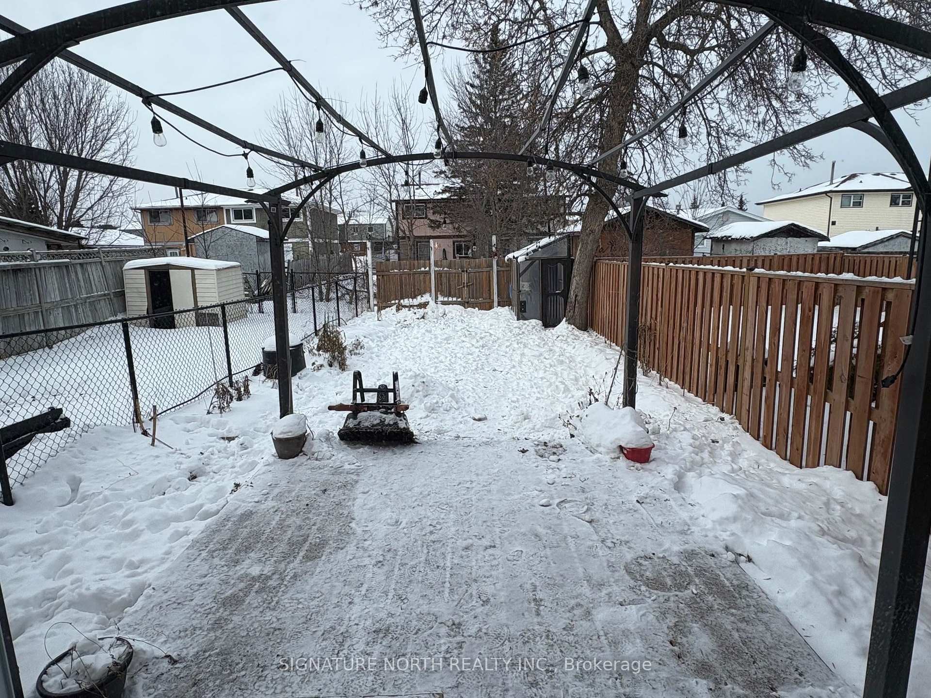 Photo 9 of 376 Wentworth Crescent, Thunder Bay, County Park — HOMEH
