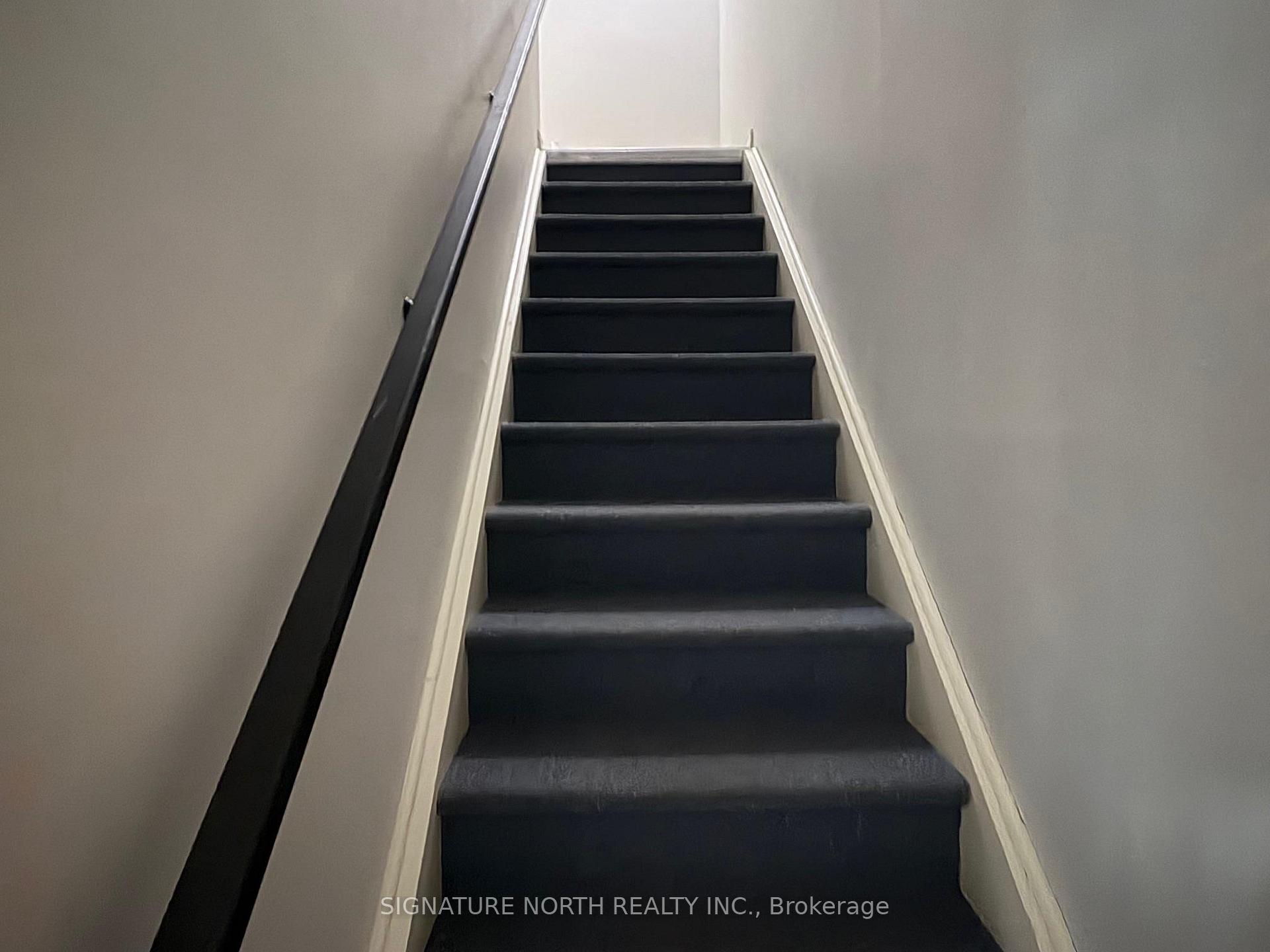 Photo 14 of 376 Wentworth Crescent, Thunder Bay, County Park — HOMEH