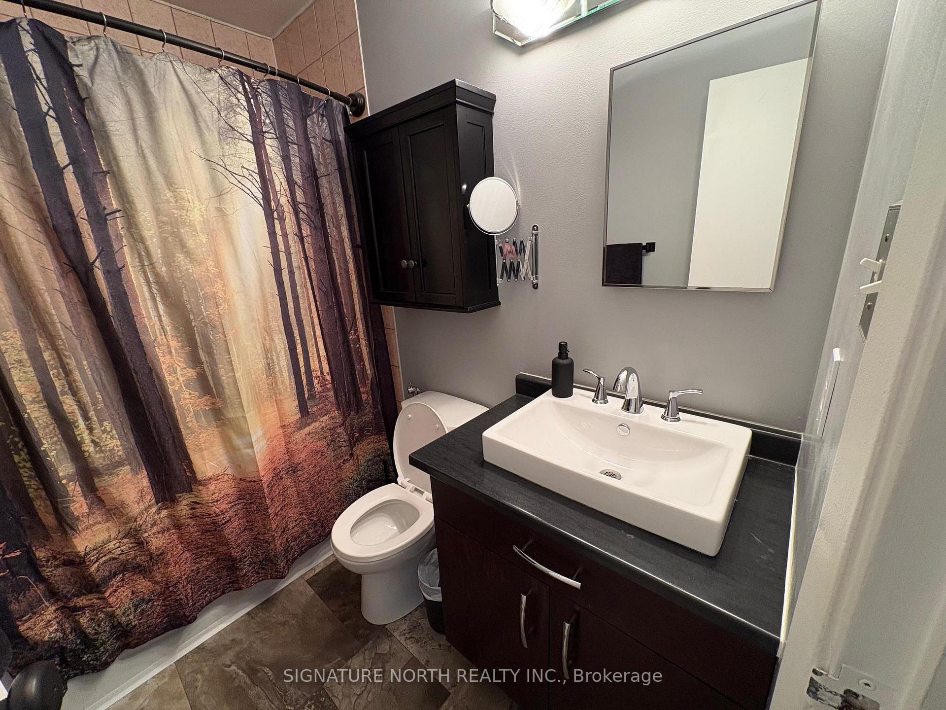 Photo 15 of 376 Wentworth Crescent, Thunder Bay, County Park — HOMEH