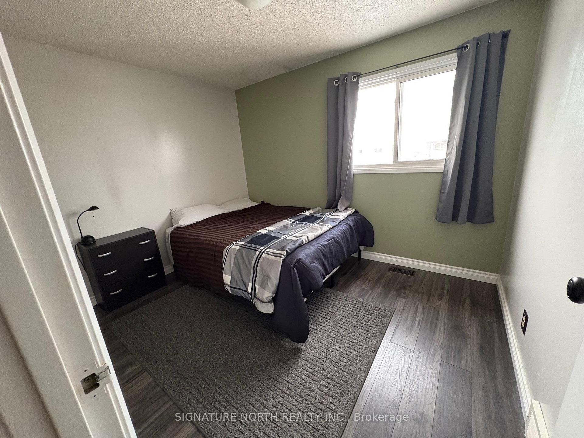Photo 20 of 376 Wentworth Crescent, Thunder Bay, County Park — HOMEH