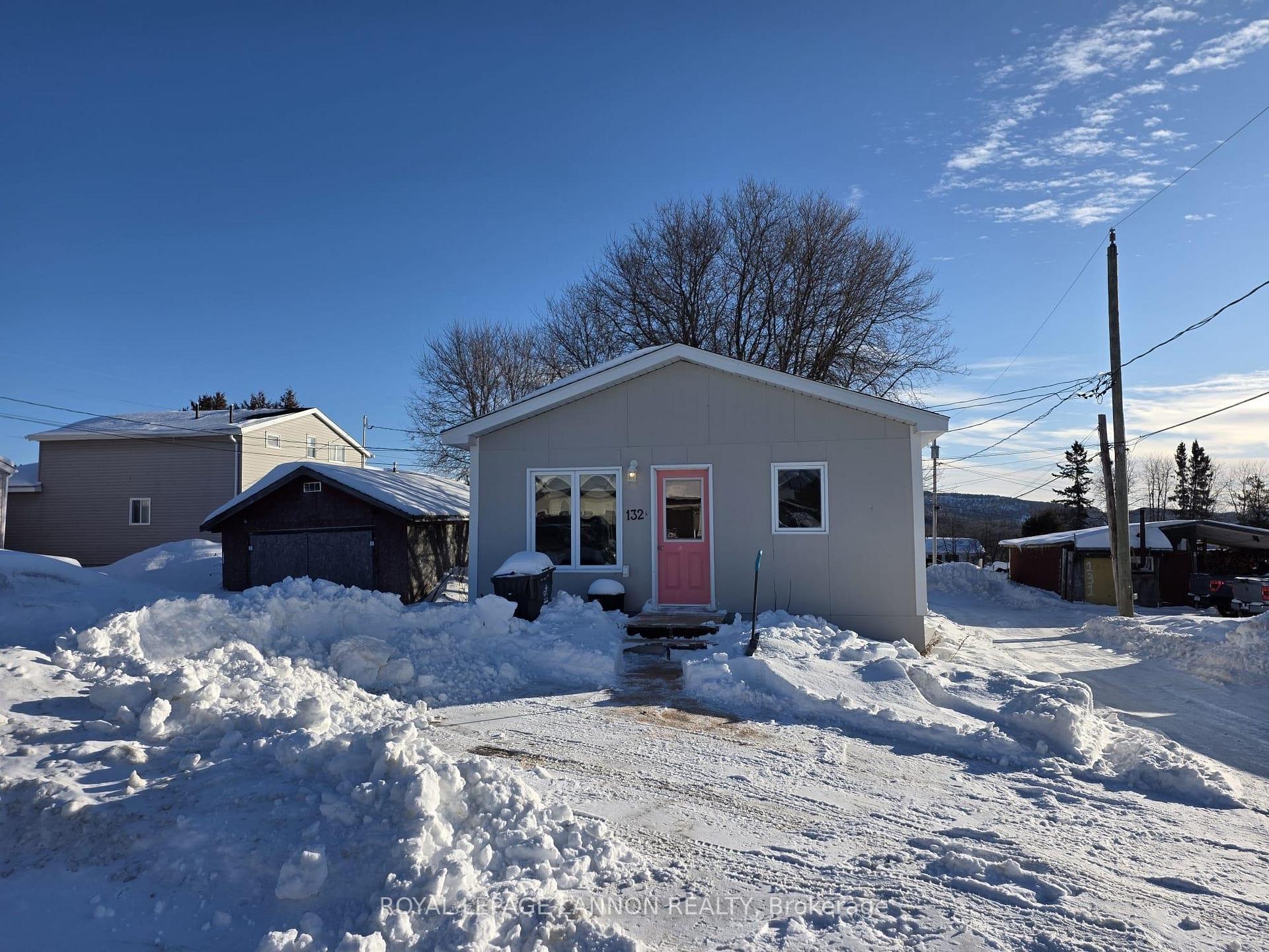 Photo 2 of 132 Fifth Street S, Nipigon — HOMEH
