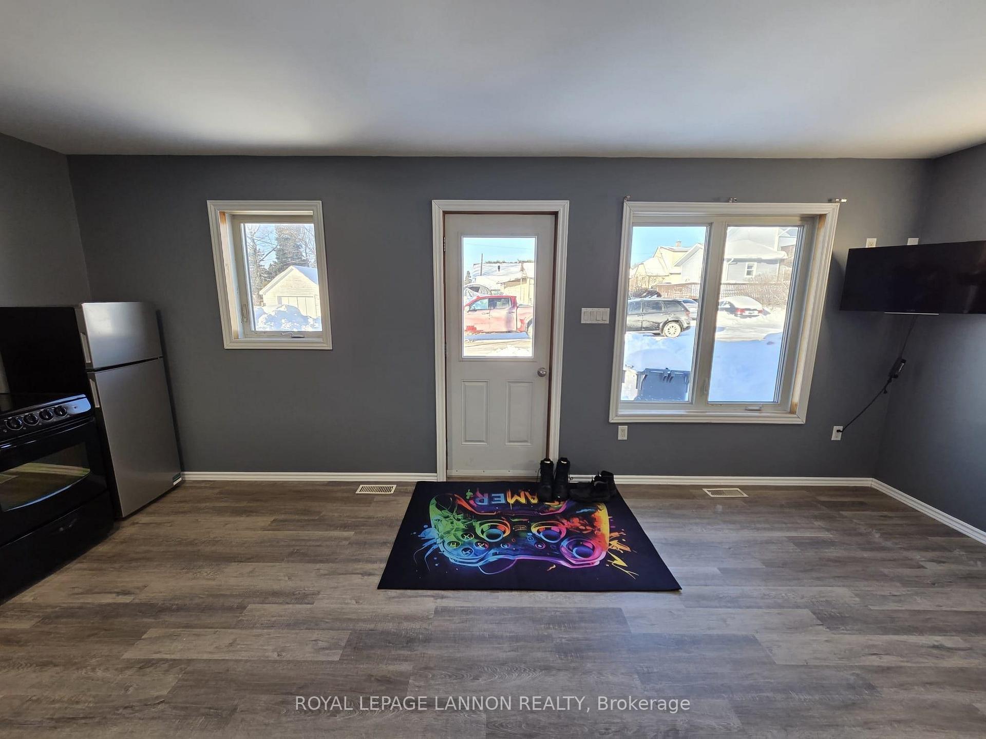 Photo 5 of 132 Fifth Street S, Nipigon — HOMEH