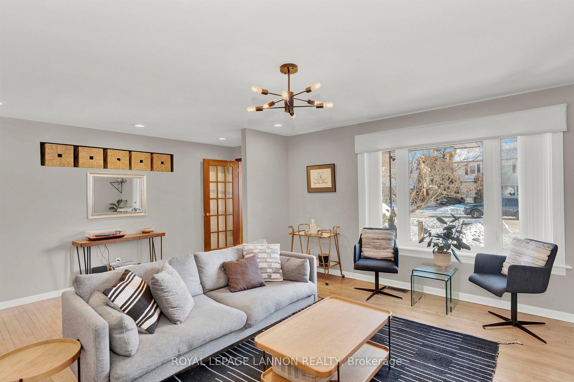 Photo 2 of 76 Hill Street, Thunder Bay, Mariday Heights — HOMEH
