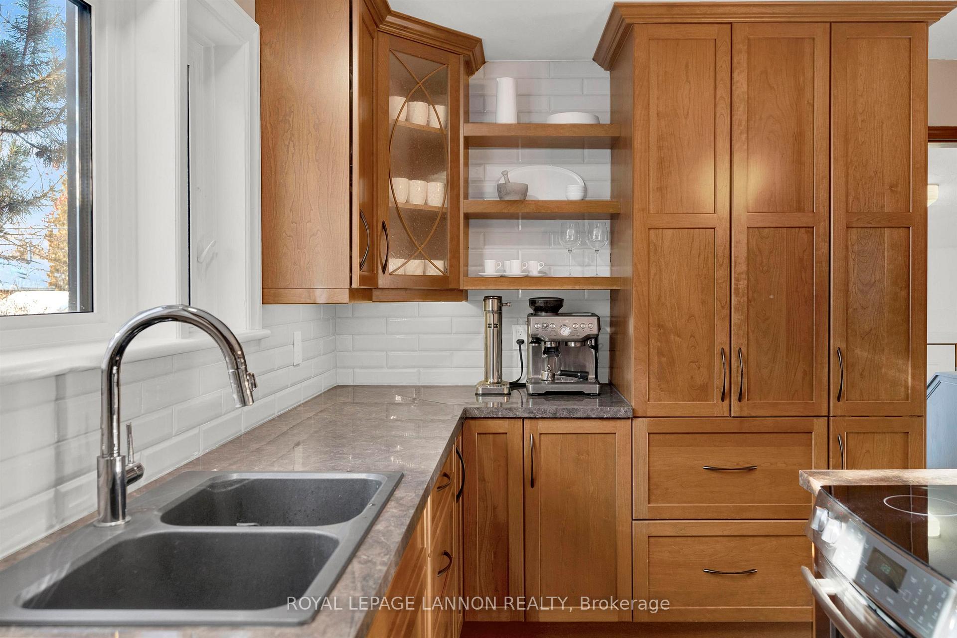 Photo 14 of 76 Hill Street, Thunder Bay, Mariday Heights — HOMEH