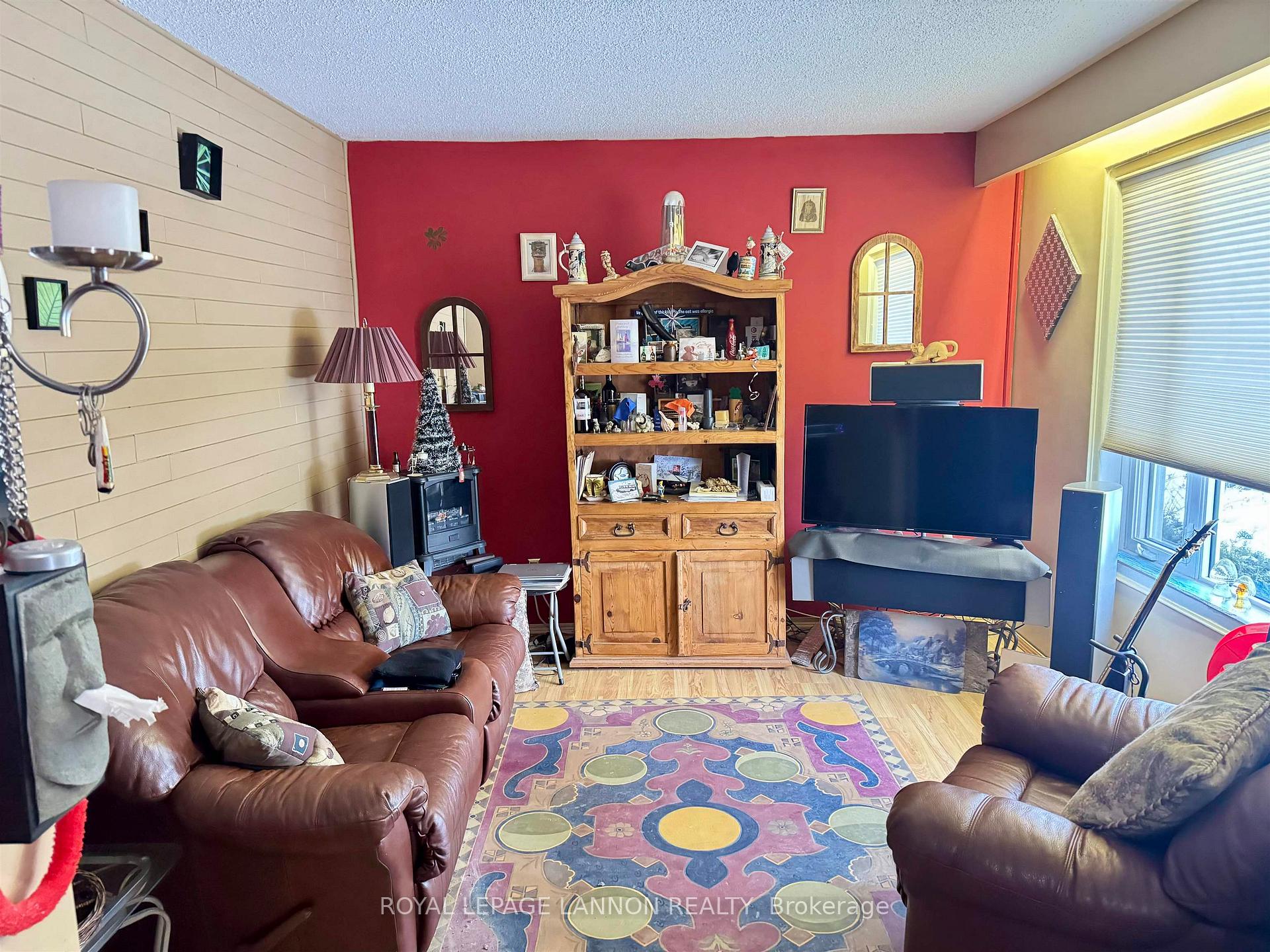 Photo 2 of 282 Ray Boulevard, Thunder Bay, West End — HOMEH