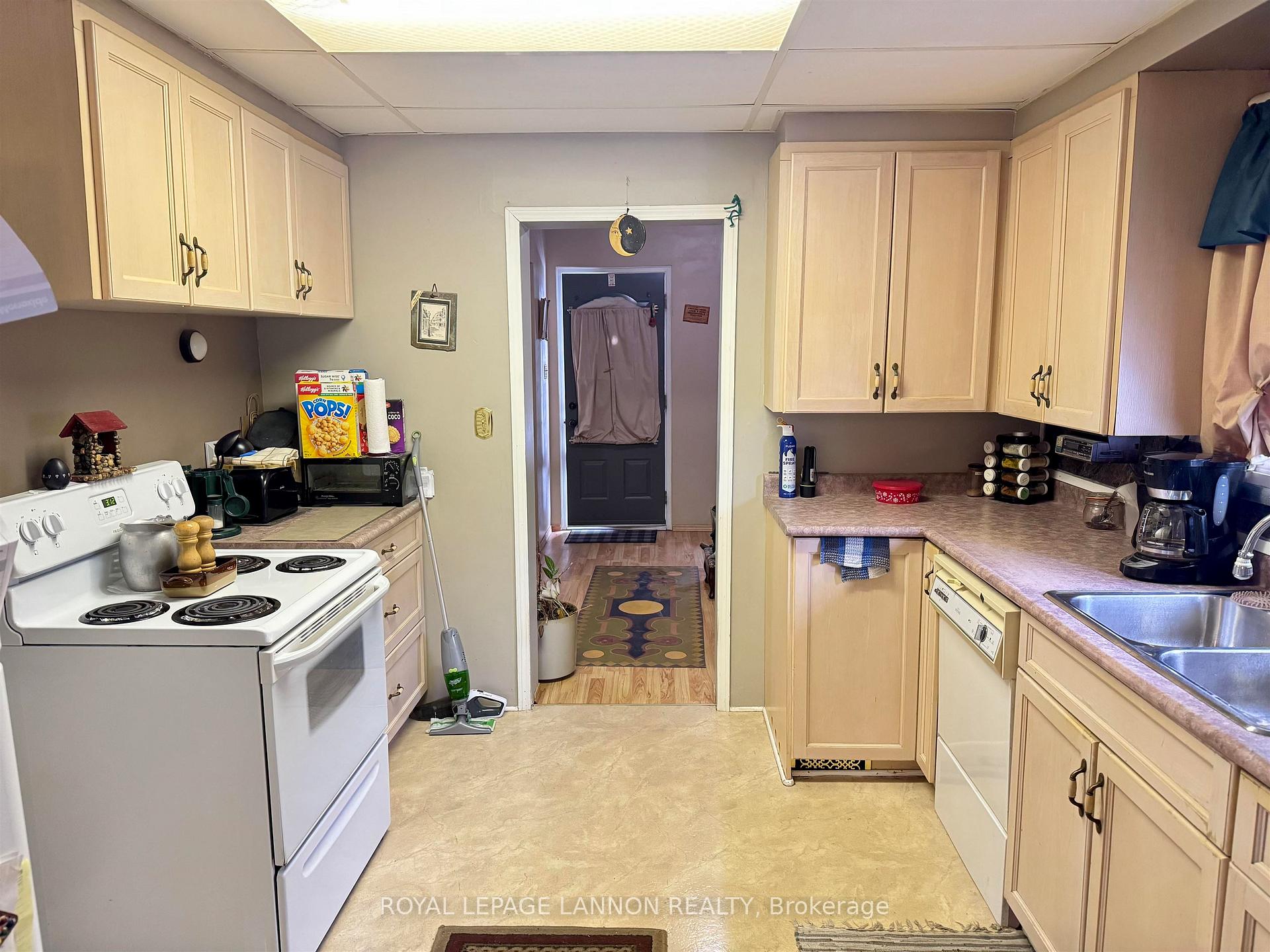 Photo 7 of 282 Ray Boulevard, Thunder Bay, West End — HOMEH
